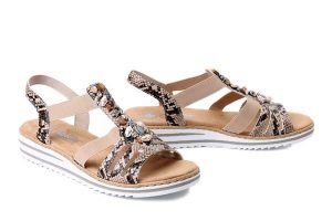 RIEKER V0649-20 beige combination, sandały damskie. Brązowe sandały Rieker, bez wzorów, bez obcasa, bez zapięcia. Za 255,92 zł.