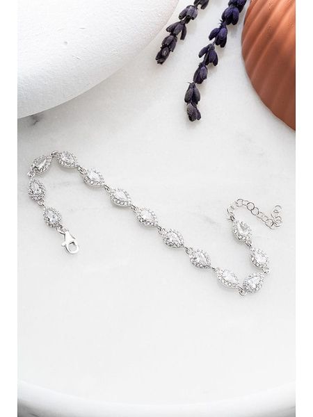 Lodie Silver Srebrna bransoletka z kamieniami ozdobnymi - dł. 17 cm rozmiar: onesize. Szare bransoletki Lodie Silver, z cyrkonią, srebrne. Za 187,52 zł.