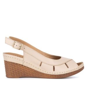 Sandały Lasocki. Brązowe sandały Lasocki, bez wzorów, bez obcasa, na koturnie, bez zapięcia. Za 139,99 zł.