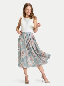 Swing Sukienka koktajlowa 5AK14200 Błękitny Regular Fit. Niebieskie sukienki Swing, bez wzorów, z syntetyku, wizytowe, bez kołnierzyka, bez ramiączek. Za 633,99 zł.