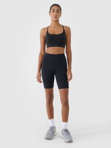 4F Legginsy kolarki treningowe damskie - czarne S. Czarne legginsy 4f, bez wzorów, z dzianiny, z podwyższonym stanem, krótkie. Za 99,99 zł.