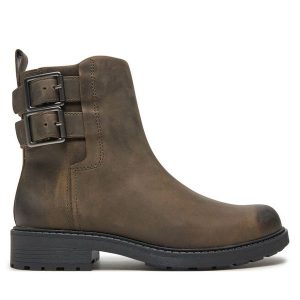 Botki Clarks. Brązowe botki Clarks, bez wzorów, bez obcasa, na płaskiej podeszwie, bez zapięcia. Za 579,99 zł.