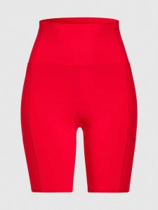 Les Lunes Szorty sportowe "Luna" w kolorze czerwonym rozmiar: M. Czerwone spodenki sportowe Les Lunes, m, bez wzorów, z podwyższonym stanem, outdoorowe. Za 126,99 zł.