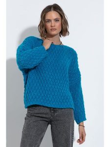 Fobya Sweter w kolorze niebieskim rozmiar: 40-42. Niebieskie swetry oversize Fobya, bez wzorów, ze splotem, bez ramiączek. Za 164,14 zł.