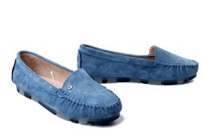 FILIPPO DP2037/26 BL niebieski, półbuty damskie. Niebieskie półbuty Filippo, bez wzorów, ze skóry, bez obcasa, bez zapięcia. Za 131,66 zł.