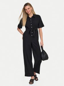 ONLY Kombinezon Laris 15364151 Czarny Regular Fit. Czarne sukienki ONLY, m, bez wzorów, z wiskozy, bez kołnierzyka, bez ramiączek. Za 249,99 zł.