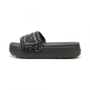 Klapki damskie Puma Karmen Slide. Klapki Puma, bez wzorów, z materiału, bez obcasa. Za 153,99 zł.