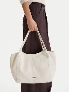 Lasocki Torebka CEO-LSK-X-001-09 Écru. Shopper bag Lasocki, bez wzorów, z materiału, bez dodatków. Za 199,99 zł.