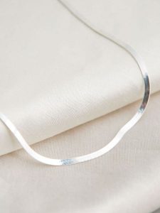 Lodie Silver Srebrny naszyjnik - dł. 43 cm rozmiar: onesize. Szare naszyjniki Lodie Silver, srebrne. Za 118,95 zł.