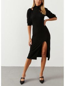 LA Angels Sukienka w kolorze czarnym rozmiar: XL. Czarne sukienki LA Angels, xl, bez wzorów, bez kołnierzyka, bez ramiączek, midi. Za 145,95 zł.