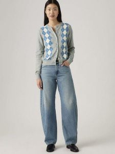 Levi's Dżinsy - Barrel fit - w kolorze błękitnym rozmiar: W31/L30. Niebieskie jeansy Levi's®, z aplikacjami, z bawełny, z podwyższonym stanem. Za 234,95 zł.
