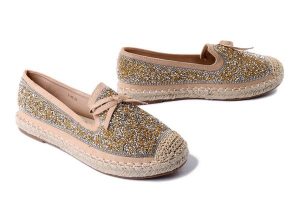 SCAVIOLA L-49 BEIGE, espadryle damskie. Brązowe espadryle Sca'viola, bez wzorów, z materiału, bez obcasa, na płaskiej podeszwie. Za 111,93 zł.