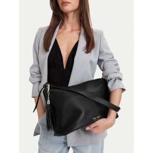 Torebka Nine West. Czarne torebki klasyczne Nine West, bez wzorów, bez dodatków. Za 229,99 zł.