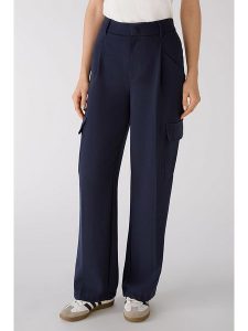 Oui Bojówki w kolorze granatowym rozmiar: 34. Niebieskie spodnie z wysokim stanem Oui, bez wzorów, z podwyższonym stanem. Za 91,34 zł.