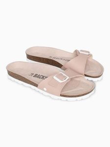 BACKSUN Klapki "Paris" w kolorze beżowym rozmiar: 38. Brązowe klapki Backsun, bez wzorów, z otwartym noskiem, bez obcasa. Za 117,99 zł.