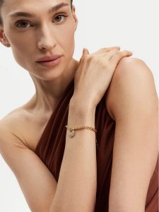 Guess Bransoletka JUBB05 214JW Złoty. Żółte bransoletki Guess, metalowe. Za 169,99 zł.