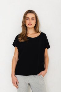 T-SHIRT ALICE CZARNY One size - Flawless. Czarne t-shirty Flawless, uniwersalny, bez wzorów, z bawełny, bez kołnierzyka, bez ramiączek. Za 167,00 zł.