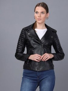 Basics & More Skórzana kurtka w kolorze czarnym rozmiar: L. Czarne kurtki Basics & More, l, bez wzorów, bez kaptura. Za 483,17 zł.