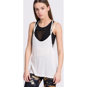 Reebok - Top. Topy marki Reebok. W wyprzedaży za 49,90 zł.