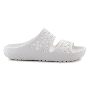 Klapki Crocs Classic Floral Cutout sandal 210966-0WV białe. Białe klapki w ażurowe wzory, bez obcasa. Za 287,57 zł.