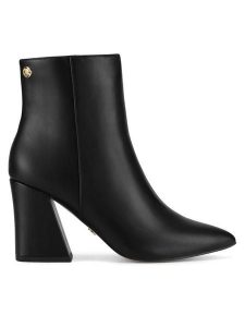 Nine West Botki WFA2869-1 Czarny. Czarne botki Nine West, bez wzorów, ze skóry, bez obcasa, na słupku, bez zapięcia. Za 279,99 zł.