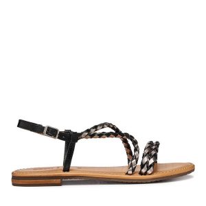 Sandały Geox. Czarne sandały Geox, bez wzorów, bez obcasa, na płaskiej podeszwie, bez zapięcia. Za 389,99 zł.