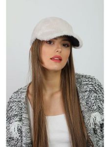 WINTERLAND Czapka w kolorze kremowym rozmiar: onesize. Brązowe czapki WINTERLAND, bez wzorów, z futra. Za 48,73 zł.