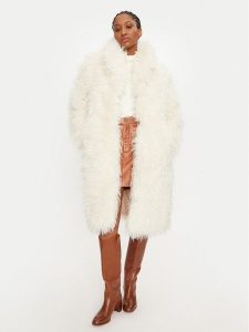 Rinascimento Futro CFC0118551003 Biały Regular Fit. Białe płaszcze Rinascimento, xs, bez wzorów, z futra, bez kaptura. Za 769,99 zł.