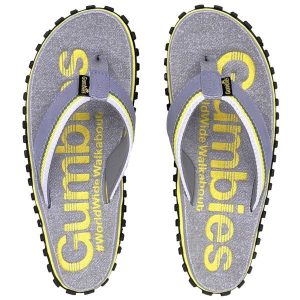 Japonki GUMBIES CAIRNS FLIP FLOPS. Szare klapki Gumbies, bez wzorów, bez obcasa. Za 69,99 zł.
