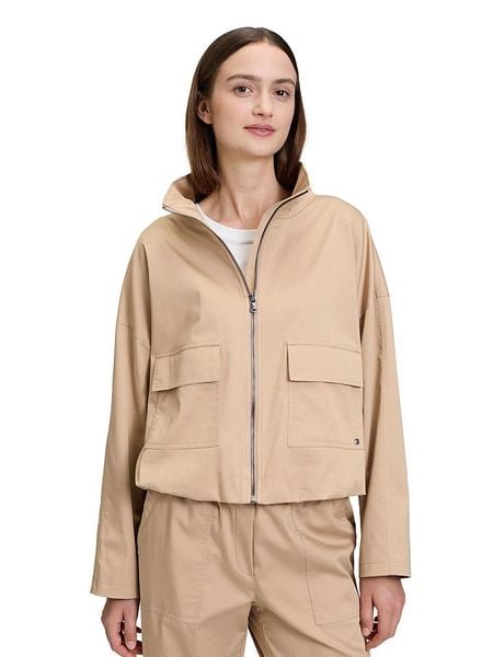 BETTY & CO Kurtka przejściowa w kolorze beżowym rozmiar: 42. Brązowe kurtki Betty & Co, bez wzorów, bez kaptura. Za 149,95 zł.