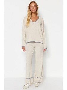 Trendyol 2-częściowy zestaw w kolorze beżowym rozmiar: L. Brązowe swetry oversize Trendyol, l, bez wzorów, bez ramiączek. Za 138,45 zł.