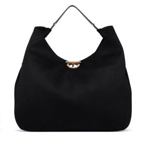 Torebka Liu Jo. Czarne shopper bag Liu Jo, bez wzorów, bez dodatków. Za 679,99 zł.