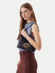 LOVE MOSCHINO Torebka JC4258PP0OLC0000 Czarny. Czarne torebki klasyczne LOVE MOSCHINO, bez wzorów, ze skóry, bez dodatków. Za 692,99 zł.