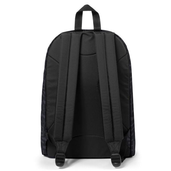 Plecak Eastpak Out Of Office. Czarne plecaki Eastpak. Za 303,00 zł.