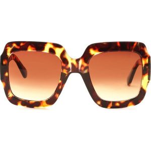 Brązowe Okulary Beauty. Okulary przeciwsłoneczne marki Born2be. Za 39,99 zł.