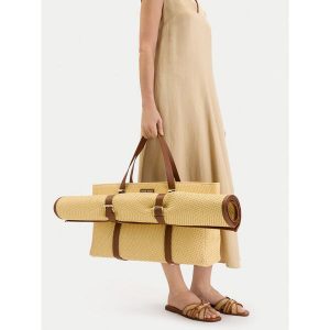 Torebka Nine West. Brązowe torebki klasyczne Nine West, bez wzorów, bez dodatków. Za 299,99 zł.