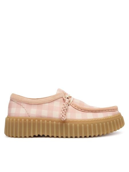 Clarks Półbuty Torhill Bee 26186298 Różowy. Czerwone półbuty Clarks, bez wzorów, z materiału, bez obcasa, na płaskiej podeszwie, bez zapięcia. Za 358,99 zł.