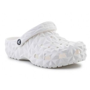 Klapki Crocs Classic Geometric Clog 209563-100 białe. Białe klapki bez wzorów, bez obcasa. Za 374,47 zł.