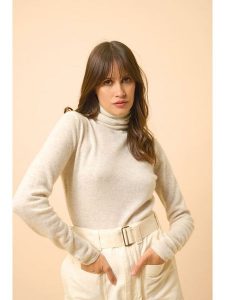 Just Cashmere Kaszmirowy sweter "Ava" w kolorze beżowym rozmiar: XL. Brązowe golfy Just Cashmere, bez wzorów, z kaszmiru. Za 237,17 zł.
