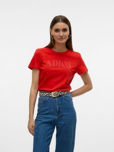 Vero Moda Koszulka w kolorze czerwonym rozmiar: XL. Czerwone bluzki Vero Moda, xl, bez wzorów, z bawełny, bez kołnierzyka, bez ramiączek. Za 52,67 zł.