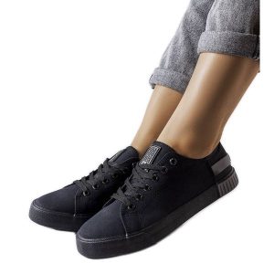 Czarne trampki Big Star LL274038. Czarne trampki bez wzorów, bez zapięcia. Za 178,75 zł.
