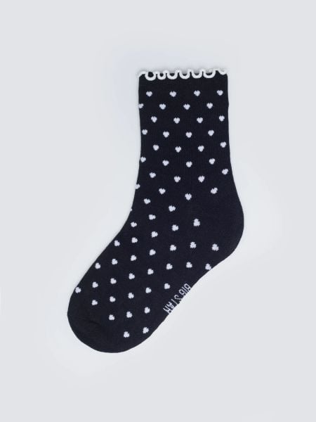 Skarpety damskie długie w białe serduszka czarne Hartisa 906. Czarne skarpetki Big Star, bez wzorów, ze skóry. Za 19,99 zł.