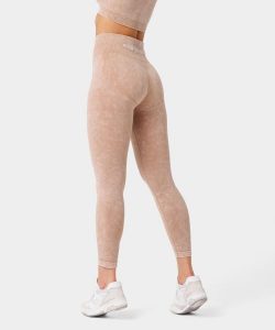 Legginsy Bezszwowe sportowe dla kobiet Carpatree Yasmine z wysokim stanem. Brązowe legginsy Carpatree, bez wzorów, z materiału, z podwyższonym stanem. Za 159,99 zł.