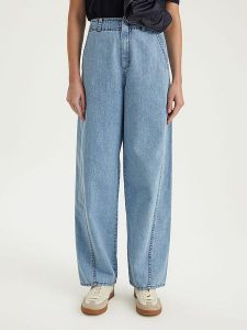 BGN Dżinsy - Comfort fit - w kolorze błękitnym rozmiar: 34. Niebieskie jeansy BGN, bez wzorów, z bawełny, z podwyższonym stanem. Za 96,60 zł.