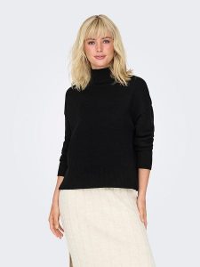 ONLY Sweter "Bari" w kolorze czarnym rozmiar: XS. Czarne swetry oversize ONLY, xs, bez wzorów, bez ramiączek. Za 61,46 zł.