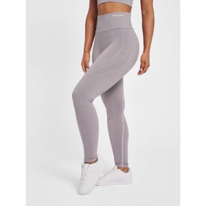 Legginsy damskie Hummel MT Flow. Fioletowe legginsy Hummel, bez wzorów, z dzianiny. W wyprzedaży za 226,50 zł.