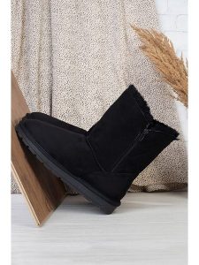 ISLAND BOOT Botki zimowe "Zasha" w kolorze czarnym rozmiar: 36. Czarne botki Island Boot, na zimę, bez wzorów, z materiału, bez obcasa, bez zapięcia. Za 123,25 zł.