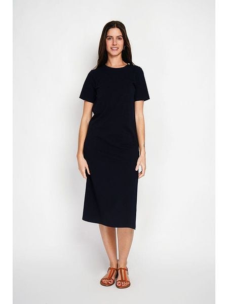 William de Faye Sukienka w kolorze granatowym rozmiar: 38. Niebieskie sukienki William de Faye, na co dzień, bez wzorów, klasyczne, bez kołnierzyka, bez ramiączek, midi, proste. Za 104,64 zł.