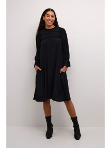 CULTURE Sukienka w kolorze czarnym rozmiar: XXL. Czarne sukienki Culture, xxl, bez wzorów, bez kołnierzyka, bez ramiączek, midi. Za 140,53 zł.