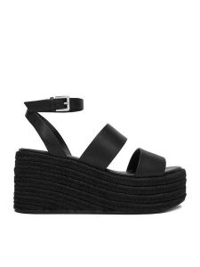 Badura Sandały EO-ALORA-LT0228-26-802 Czarny. Czarne sandały Badura, bez wzorów, ze skóry, bez obcasa, bez zapięcia. Za 379,99 zł.